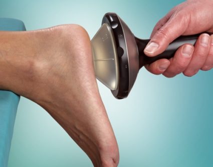 Необходимо пройти комплексное лечение для полного выздоровления Волновая терапия против шпоры