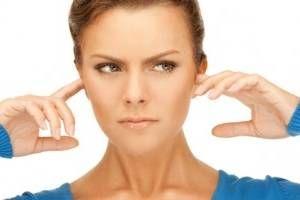 Первая помощь при шуме в ушах